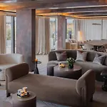 No 14 Hotell 5*
