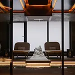 No 14 Hotel 5*